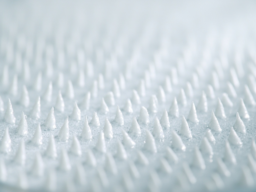 Microneedle Patches: Dissolving Arrays for Painless Transdermal Delivery